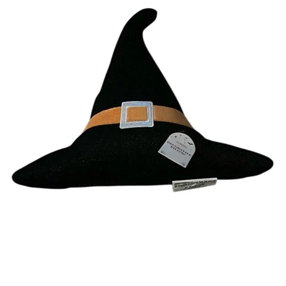 Witch hat pillow